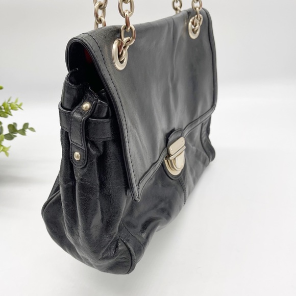 BANANA REPUBLIC Black Leather Flap Top Gold Metal Chain Shoulder / Crossbody Bag - Picture 8 of 12